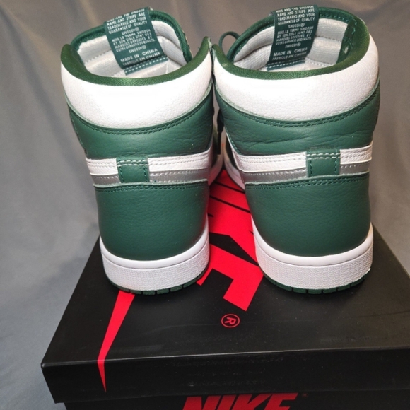 Nike Air Jordan Retro High OG Gorge Green - Picture 4 of 8